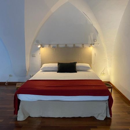 Palazzo Rossi Apartment เลชเช ภายนอก รูปภาพ